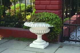 Вазон античный