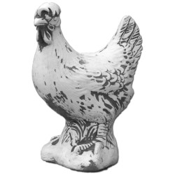 Скульптура Курица на камне