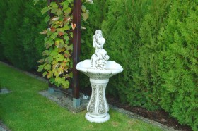 Фонтан классический Девушка с ракушкой