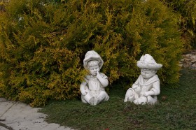 Скульптура Девочка