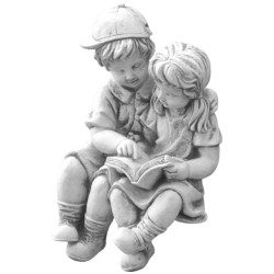 Скульптура современная Дети читают книгу