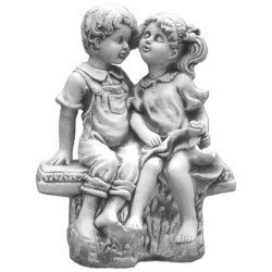 Скульптура Девочка и мальчик на лавочке