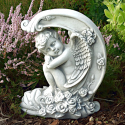 Скульптура Ангел на луне