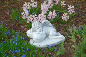 Скульптура Ангел спит