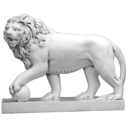 Скульптура Лев с левой лапой на камне
