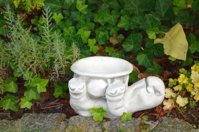 Скульптура  Черепашка с цветочным горшком