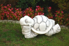 Скульптура Черепаха лежит
