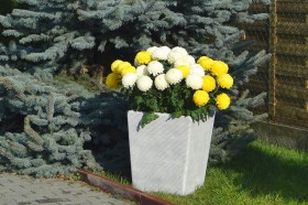 Вазон современный, квадратный