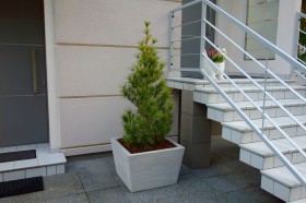 Вазон современный квадратный