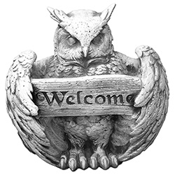 Скульптура Сова «WELCOME»
