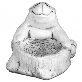 Скульптура декоративная Медведь сидит у пня