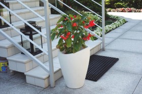 Вазон современный