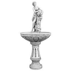 Фонтан  Девушка с кувшином