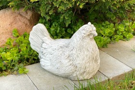 Скульптура Курица-наседка