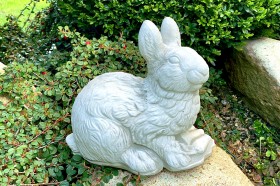 Скульптура Кролик