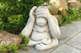 Скульптура  Орангутанг «Ничего не вижу»