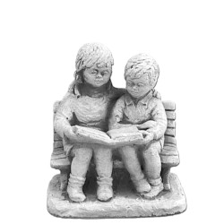 Скульптура  Дети читают книгу