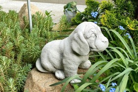 Скульптура  Щенок сидит