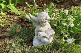 Скульптура Ангел с книгой