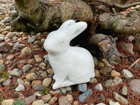 Скульптура Кролик