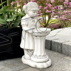 Скульптура современная Девочка с фонтаном