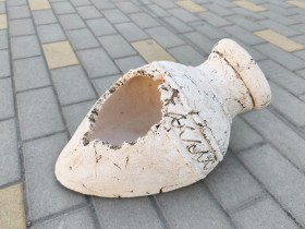 Амфора скошенная большая