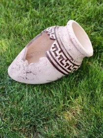 Амфора скошенная «Элис» с коричневым принтом