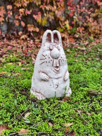 Скульптура декоративная «Заяц»