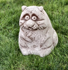 Скульптура декоративная «Енот»