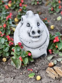 Скульптура декоративная «Кабанчик»