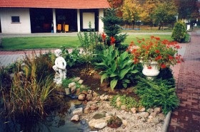 Скульптура Мальчик с рыбой