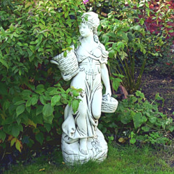 Скульптура античная Девушка с корзинками