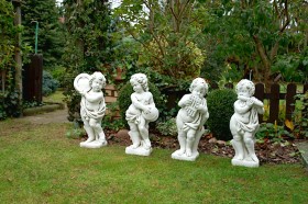 Скульптура античная Мальчик с флейтой