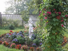 Скульптура античная Гречанка с кувшинами