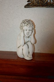 Скульптура Ничего не слышу