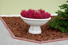 Вазон классический круглый на ножке