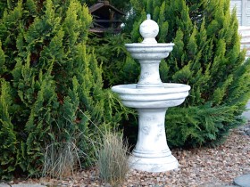 Фонтан античный с шариком