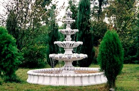 Фонтан классический Лилия