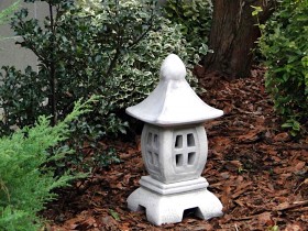 Фонарь японский