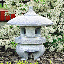 Фонарь японский