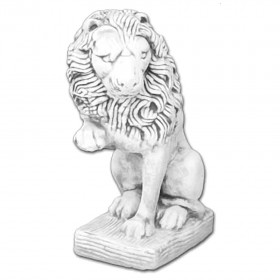Скульптура Лев сидит с поднятой лапой, правый