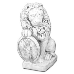 Скульптура Лев сидит, со щитом, правый