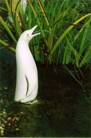 Скульптура Пингвин для водоемов