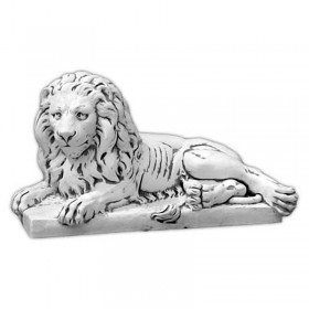 Скульптура Лев лежит, правый