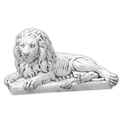 Скульптура Лев лежит, правый