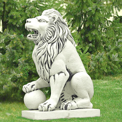 Скульптура Лев сидит с шаром, правый