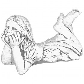 Скульптура современная Девочка лежит