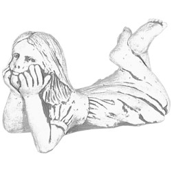 Скульптура современная Девочка лежит