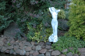 Скульптура античная Гречанка у родника