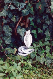 Скульптура Кобра